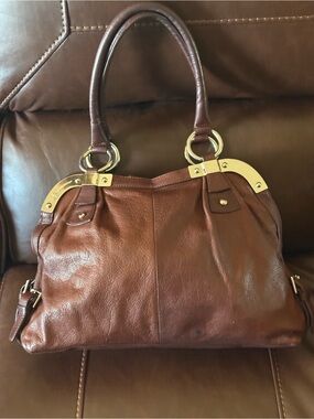 B Makowsky Leather bag with chrome